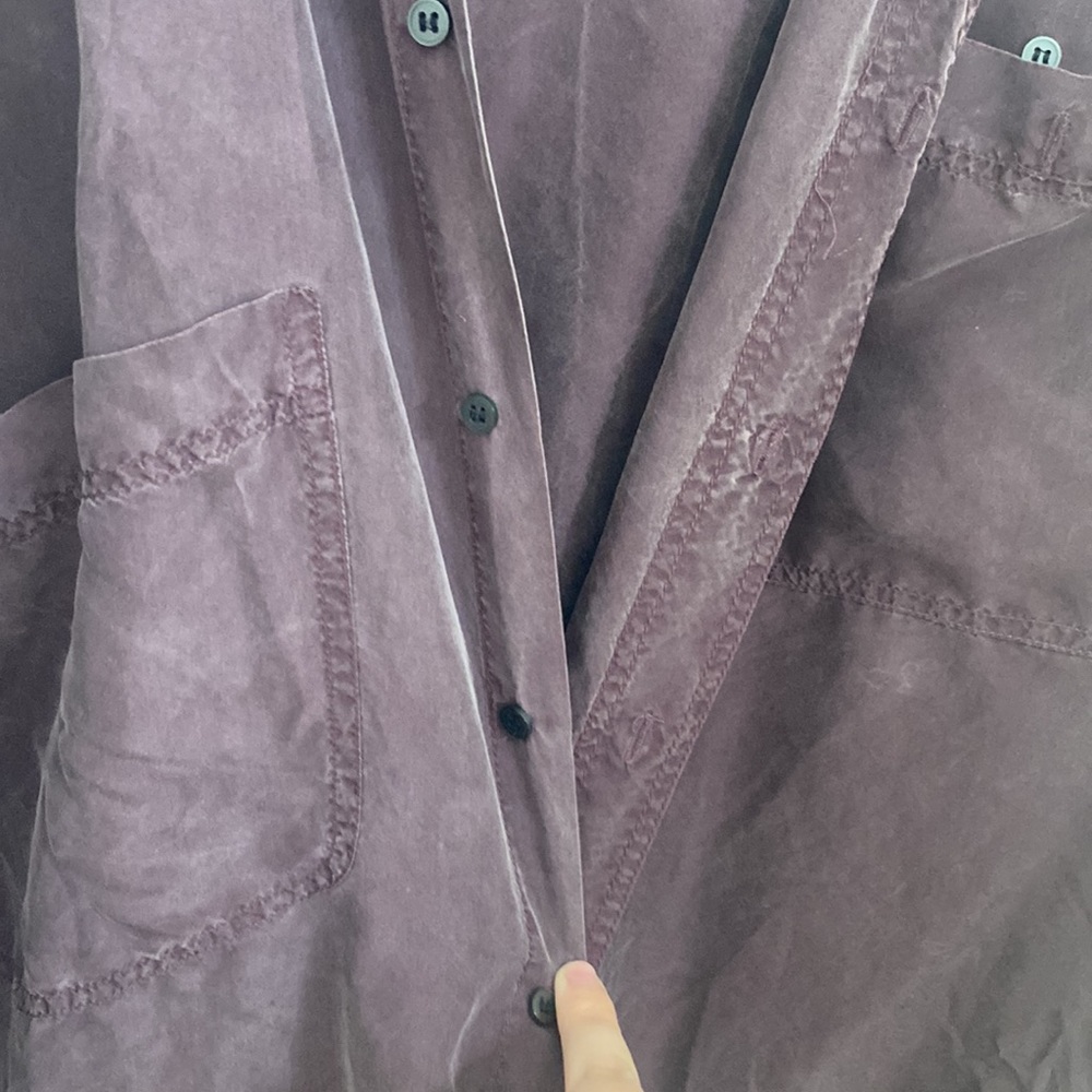 Button Up - Picture 4 of 5